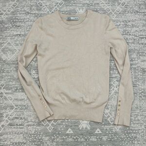 Zara Cream Small Crew Neck Lightweight Simple Luxury Sweater​​